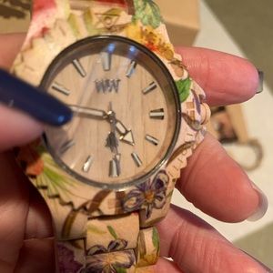 Wewood Women’s Floral Watch